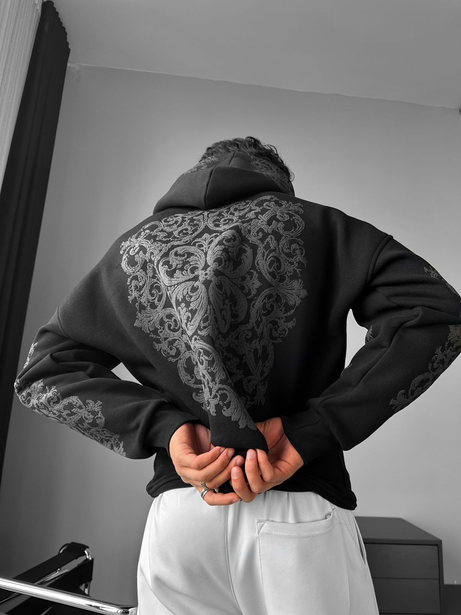 Oversize Carpet Pattern Hoodie - Black and Anthracite