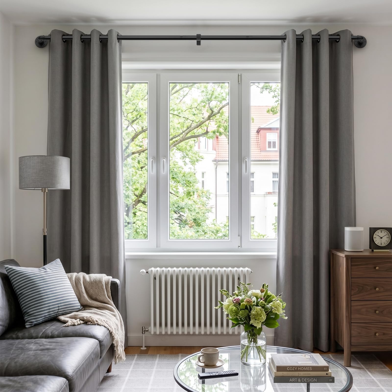 Tringle à rideaux pour rideaux à œillets, 80-367 cm, Noire, Tringle en métal 25 mm de diamètre, Réglable, Style industriel, Rails de rideaux intérieur/extérieur pour chambre à coucher, salon