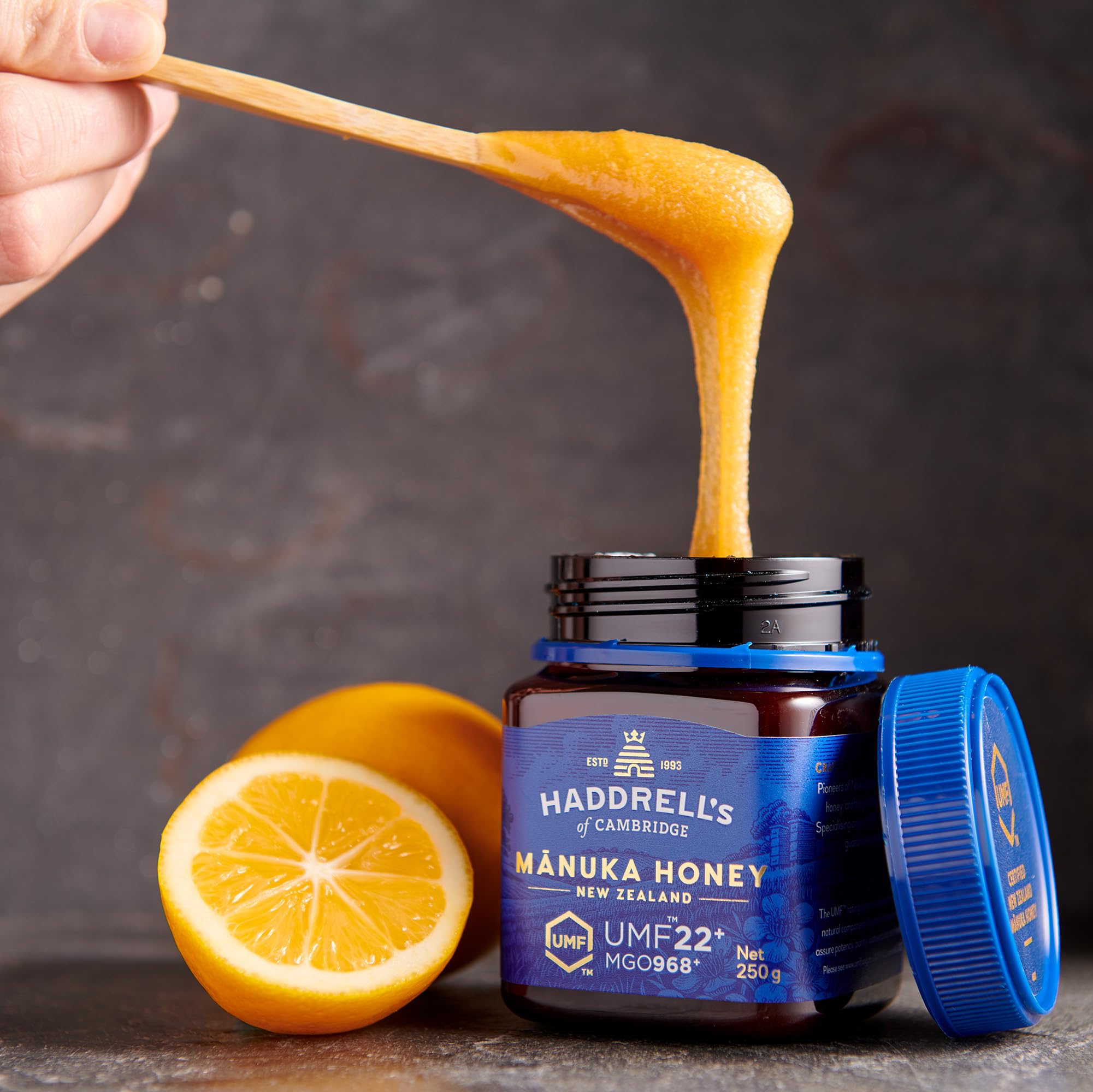 Haddrell's of Cambridge Manuka Honig 1000 MGO circa (UMF 22+) 250g | Zertifizierter Manukahonig aus Neuseeland – Reich an Methylglyoxal – Nachhaltig, roh und mit hohem MGO - Rohhonig