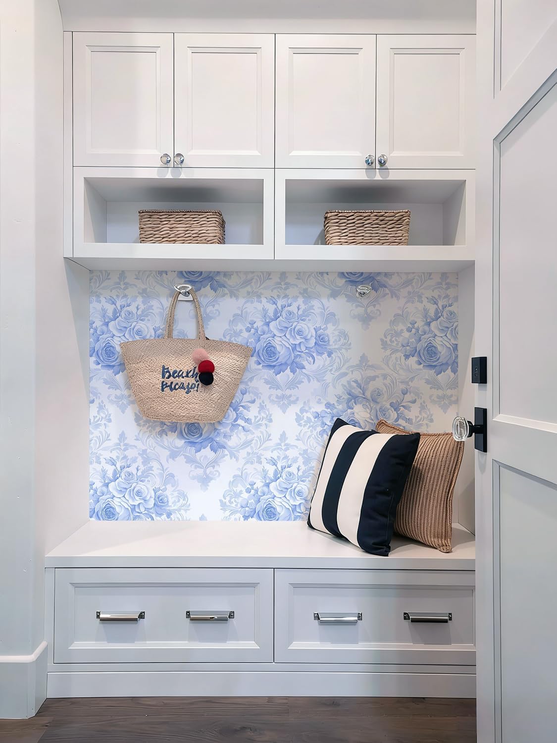 Blue Floral Wallpaper Peel and Stick Flower Contact Paper 16.9inch x 196.8inch Blue and White Floral Peel and Stick Wallpaper Vintage Removable Wall Paper for Decor Self Adhesive Vinyl