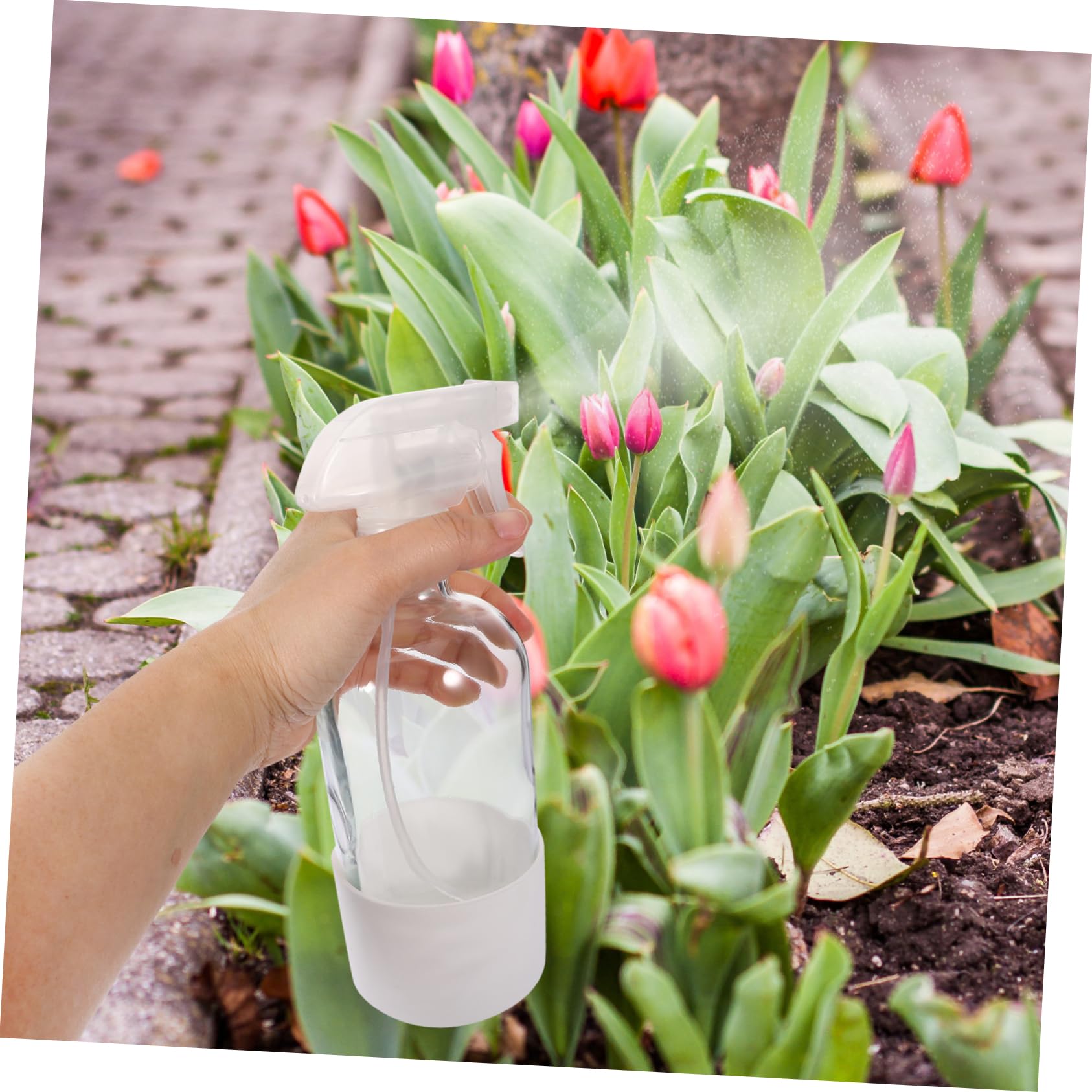 Bottiglia Spray 500ml in Vetro con Rivestimento in Silicone, 2 Pezzi | Nebulizzazione Fine, Bianco Moderno, Flaconi Vuoti Riutilizzabili per Uso Quotidiano