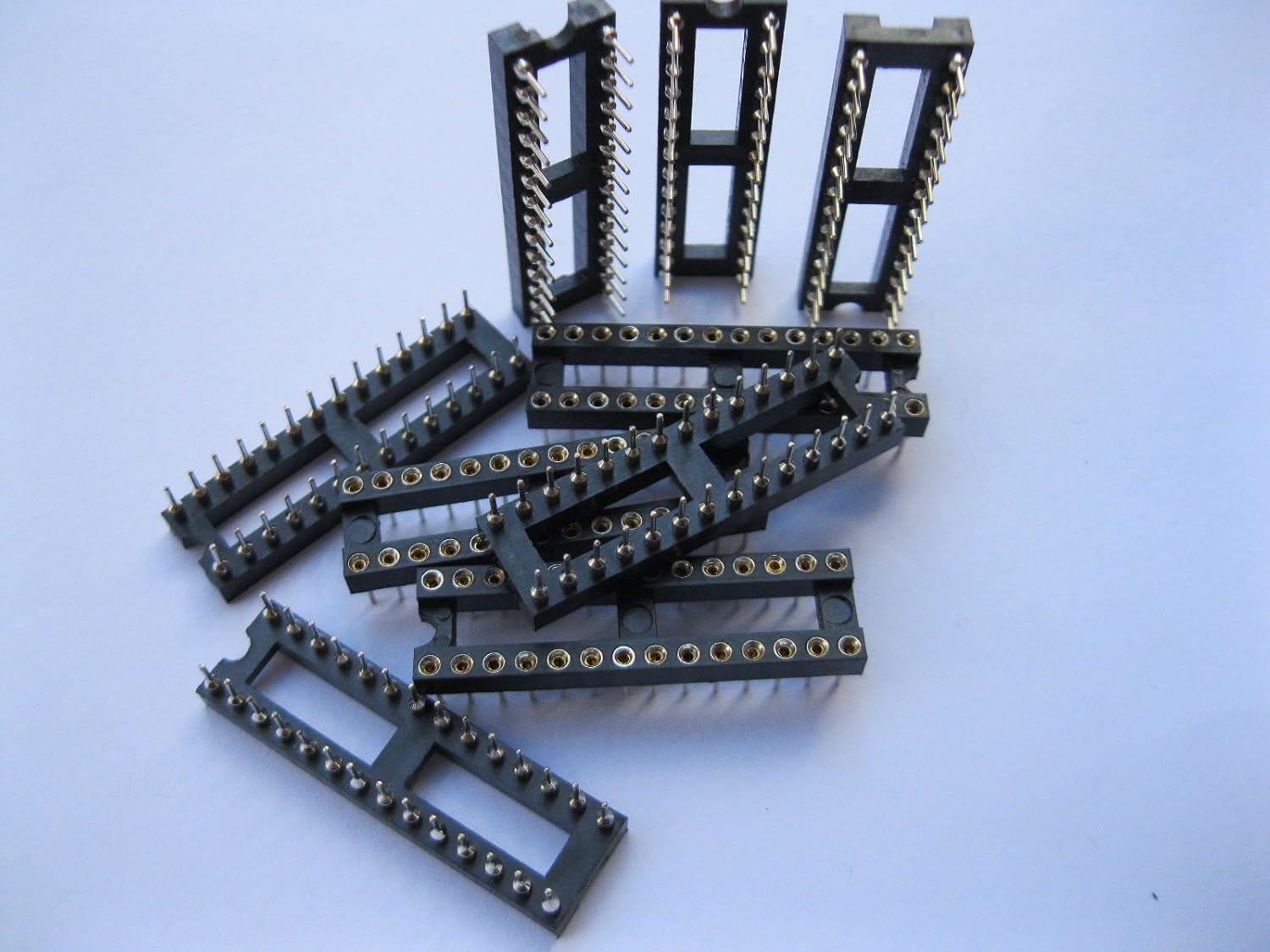 119 Pcs IC Socket Adapter Round 28 Pin headers & (IC) Sockets Pitch 2.54mm X=7.62mm