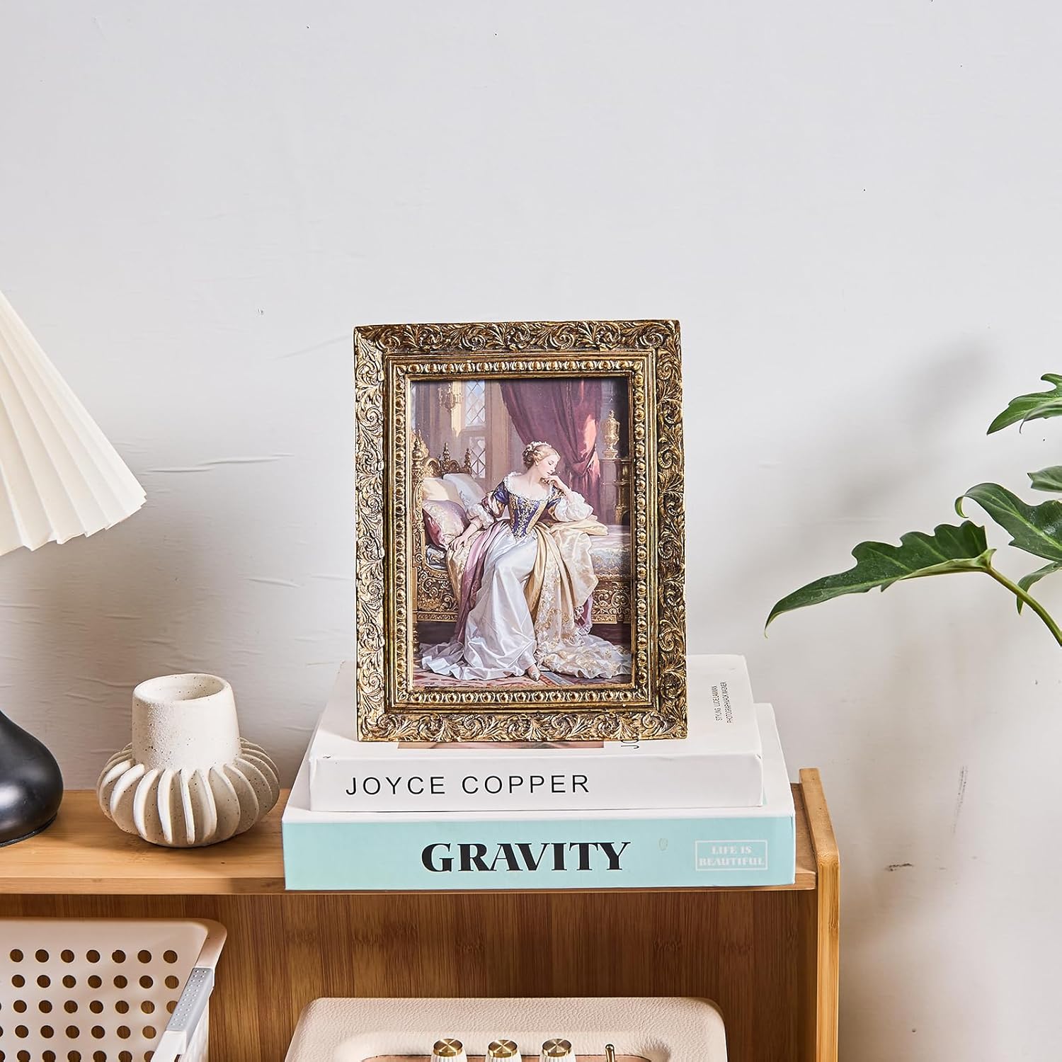 Ornate Gold 5x7 Picture Frame for Best Gift, Sculptured Design Vintage Resin Photo Frame, Retro Hand-Crafted Hanging Frames with Easel, Hook & Mat for Table Top & Wall Gallery