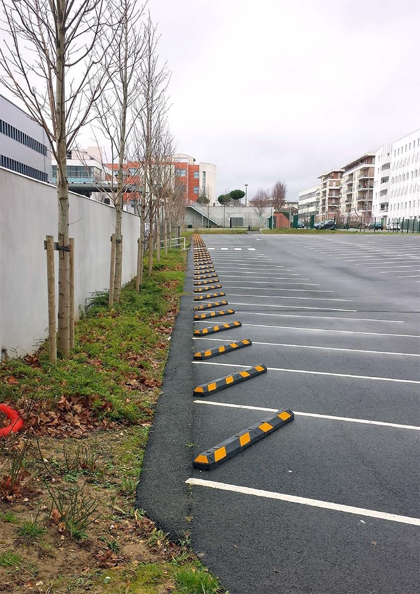 Butée de parking caoutchouc 1m30 noir et jaune