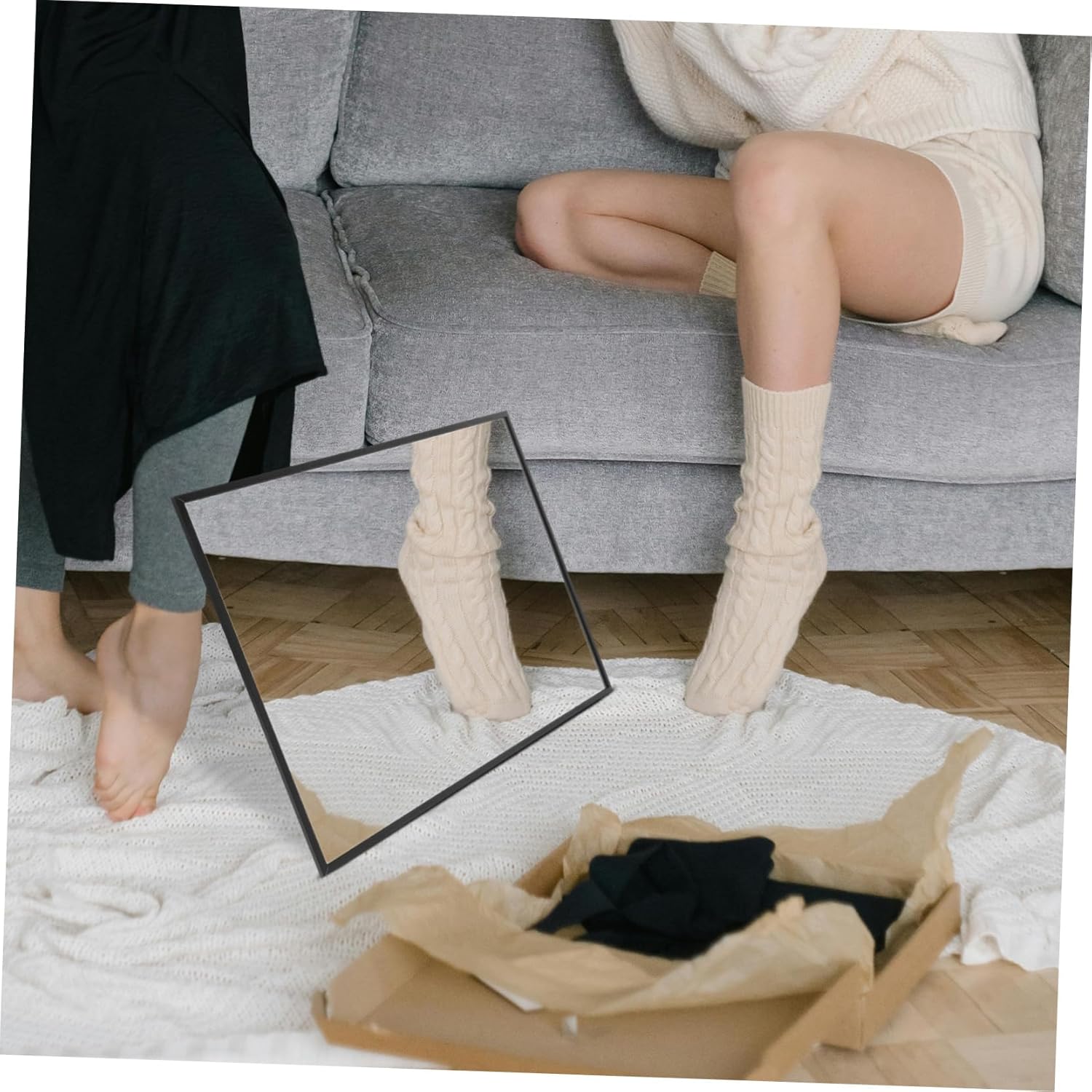 Freestanding Floor Mirror for Shoe Fitting Elegant Aluminum Frame High Definition Reflective Surface for Shoe Stores and Dressing Areas