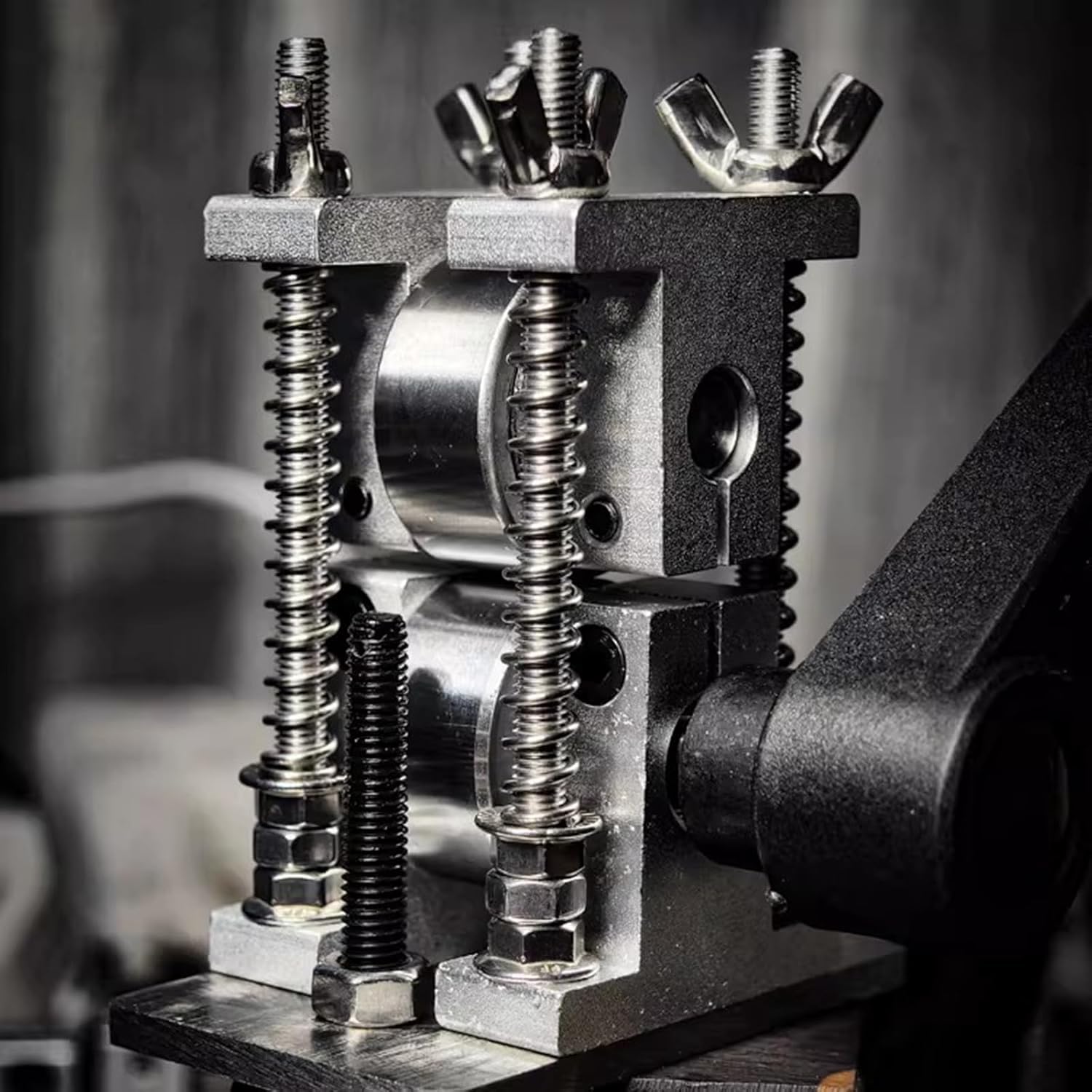 Verstellbare Manuelle Schmuckpresse Für DIY-einlegearbeiten, Ideal Für Die Metallverarbeitung Mit Silber, Kupfer, Messing Und Gold, Zum Handgefertigten Pressen Für Die Schmuckherstellung