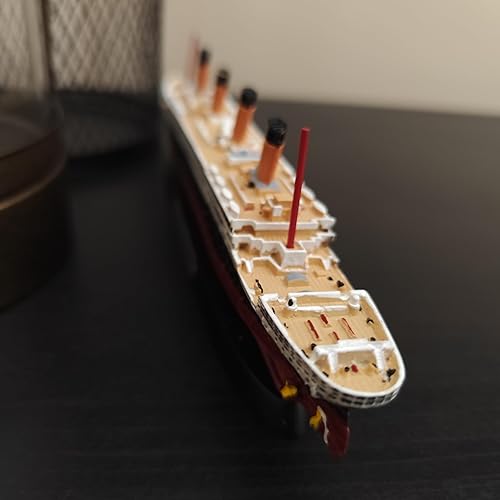 Miniatura 7 de Modelo de resina Titanic