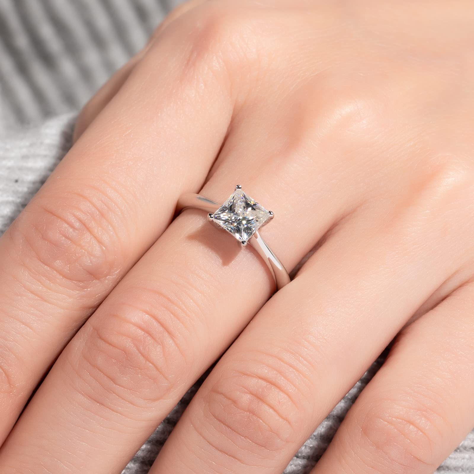 Anillos de compromiso de moissanita de corte princesa 1.2/2.524cttw Color D VVS1 Clarity Moissanite Diamond 925 Plata de ley Solitario Promesa Anillos de boda para mujeres con certificado, 7