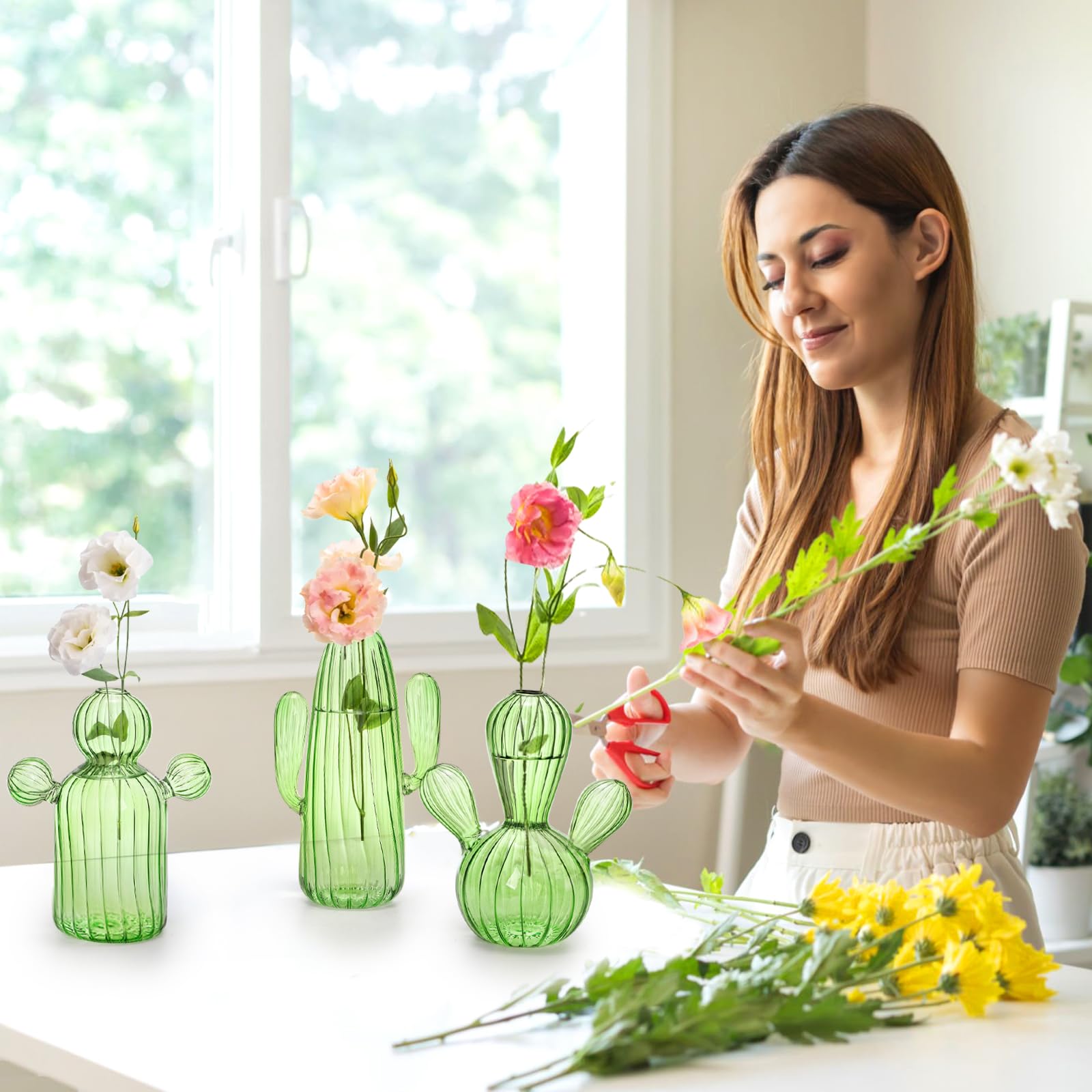 Amazon.com: Suwimut 3 Pack Plant Propagation Station, Mini Terrarium Jars  Glass Cactus Bud Vases for Indoor Plants, Small Hydroponic Pots for  Flowers, Cute Glass Planters Gifts for Women Home Garden Decor :