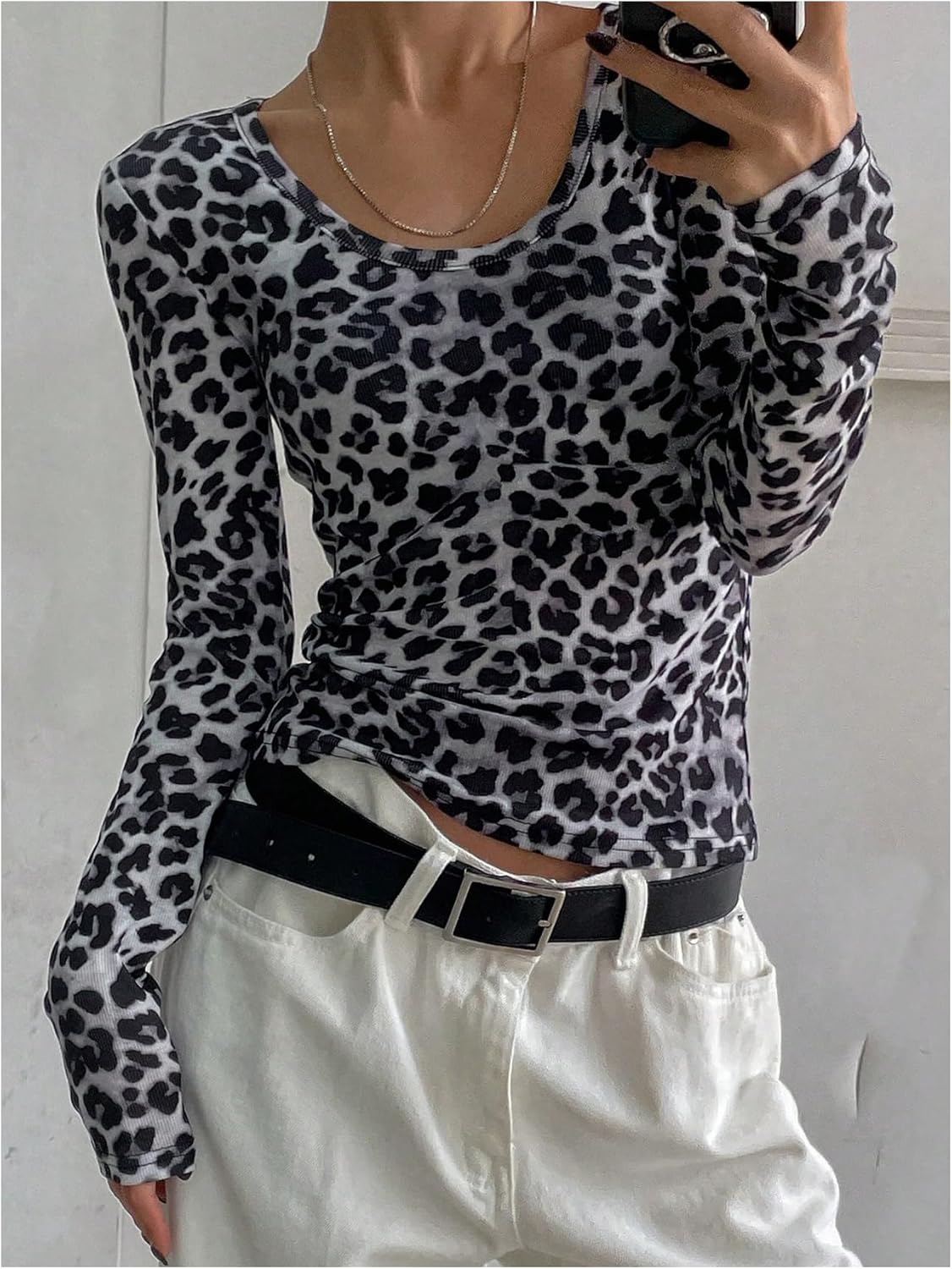 MakeMeChic Women's Cheetah Print Scoop Neck T Shirt Long Sleeve Rib Knit Y2k Going Out Tops - Image 2