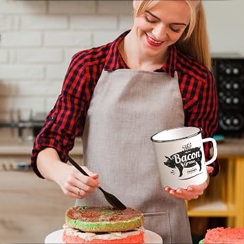 Aqua Meat Chopper and White Bacon Grease Container