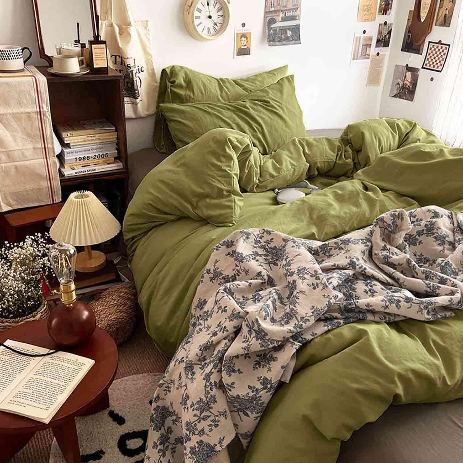 Nanko Olive Green Queen Size Comforter Set 3 Pcs, Spring