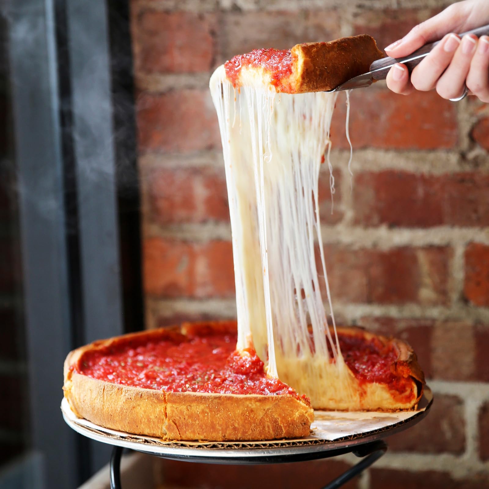 uxcell Écran à pizza, 33 cm en aluminium de qualité restaurant avec trous sans couture pour pizza, fête, cuisine, restaurant, cuisine, argenté, 33 cm