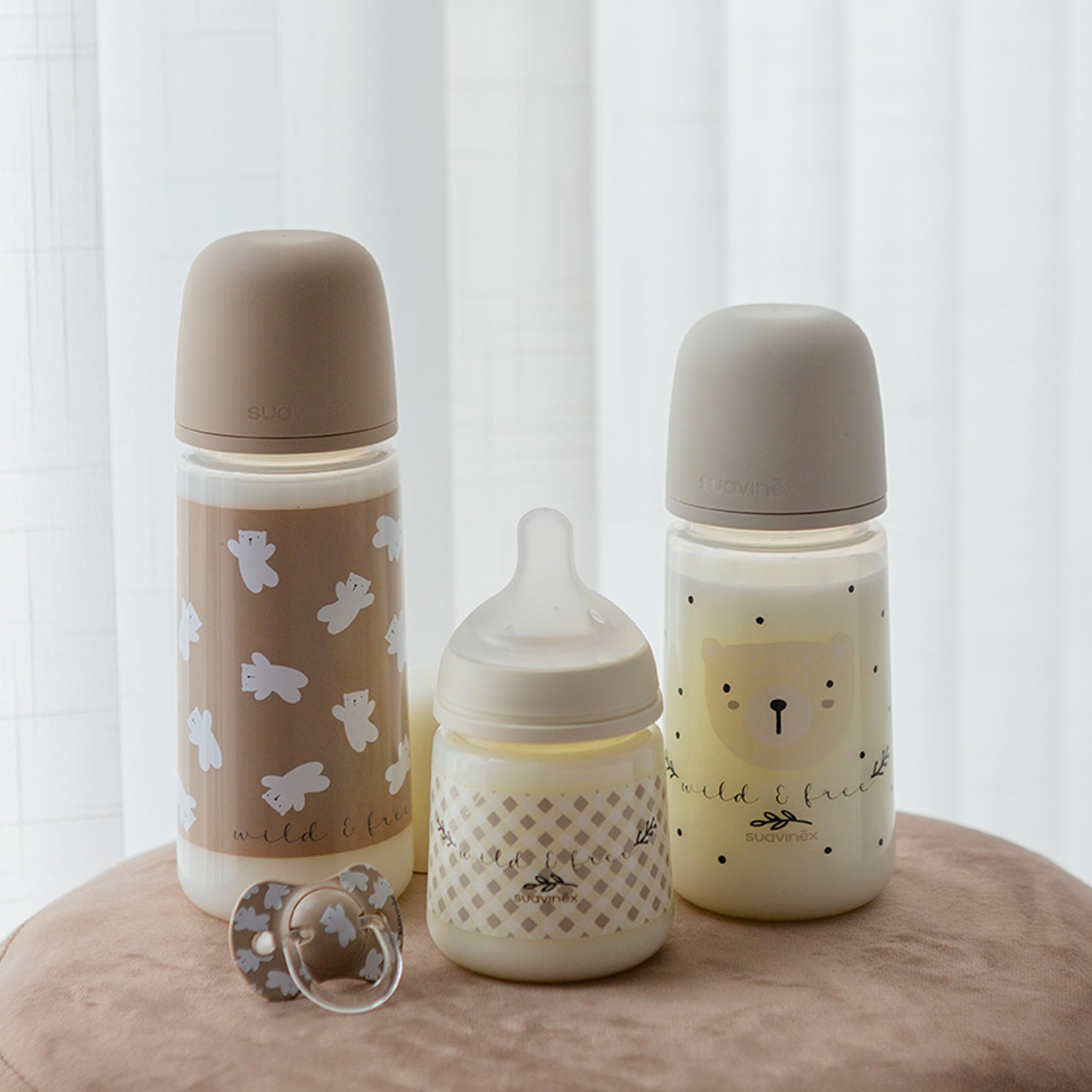 Suavinex, Confezione da 2 Biberon da 360 ml, Tettarella Fisiologica SX Pro in Silicone con Valvola Anticolica, Flusso Denso (L), Adatto per Pappa Liquida. ​​Neonati +6 Mesi. Birdies e Wild&Free, Beige