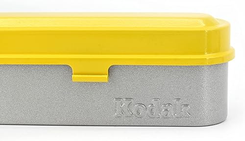 Miniatura 5 de KODAK Estuche de película  para 5 rollos de películas de 1.378in  Caja compacta de acero retro para clasificar y proteger rollos de película
