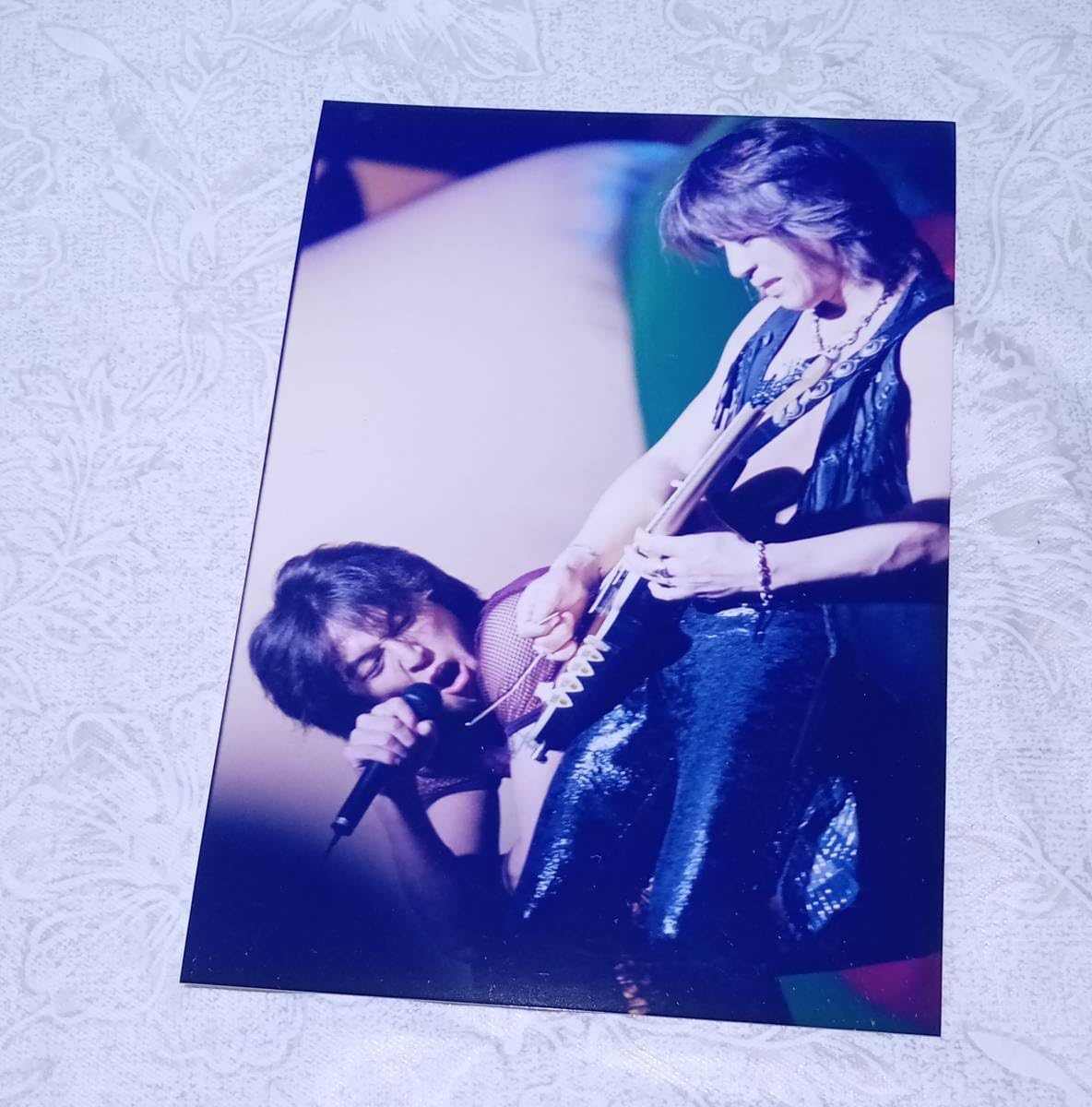 Amazon.co.jp: 生写真 B'z 稲葉浩志 松本孝弘 ライブ 写真