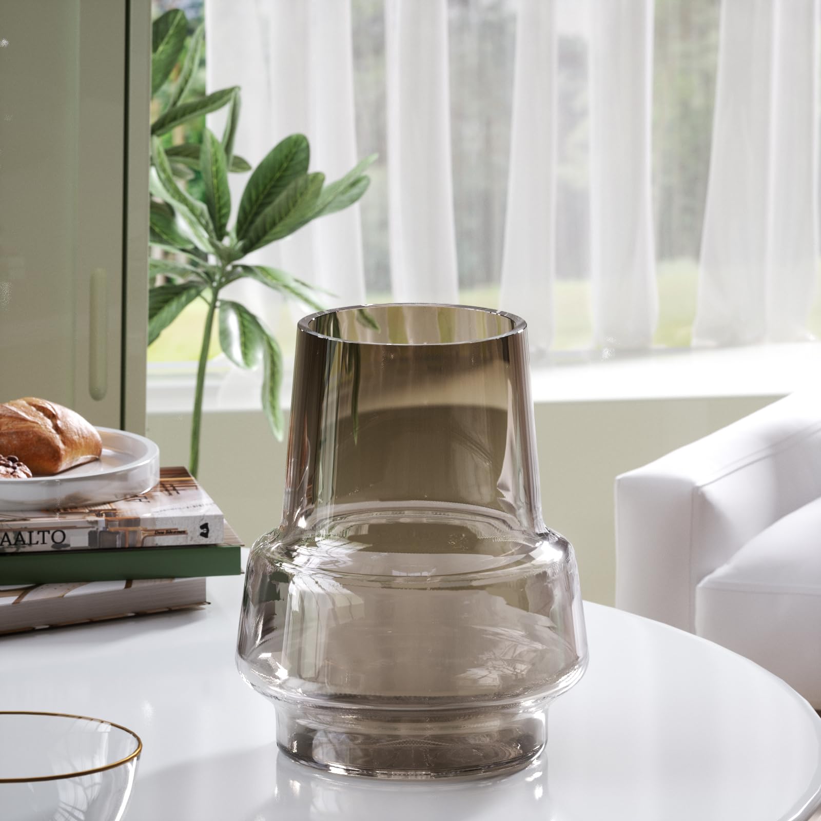 Relexome Vase, Flower Vase, Glass Vase with Modern Design for Flowers, Decorative Vase with Wide Mouth for Living Room, Dining Table, Entryway, Shelf, Wedding, Office 7.3 Inches (Amber)