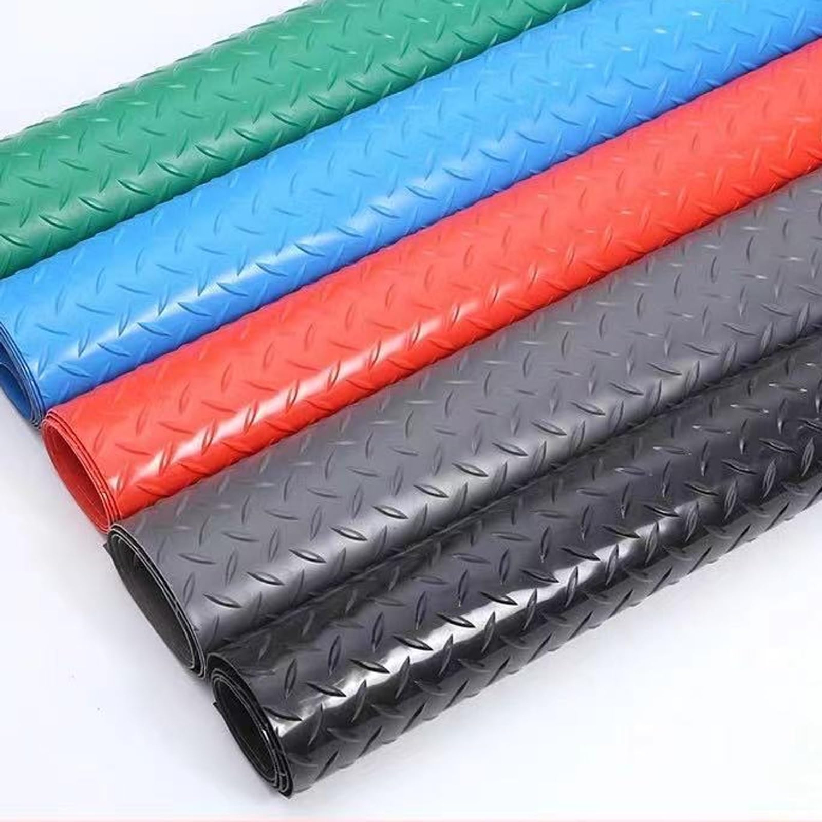 Tapis de sol de garage bleu pour organiser votre atelier ou espace gymnase