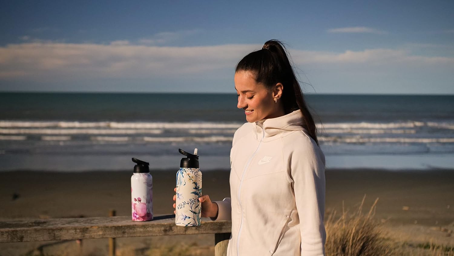 THILY Stainless Steel Water Bottle - 32 oz Vacuum Insulated Sports Flask with 2 Lids and Straws, Leakproof and BPA-Free. Keep Drinks Hot for 12 Hours or Cold for 36 Hours. Elegant Lotus Design.