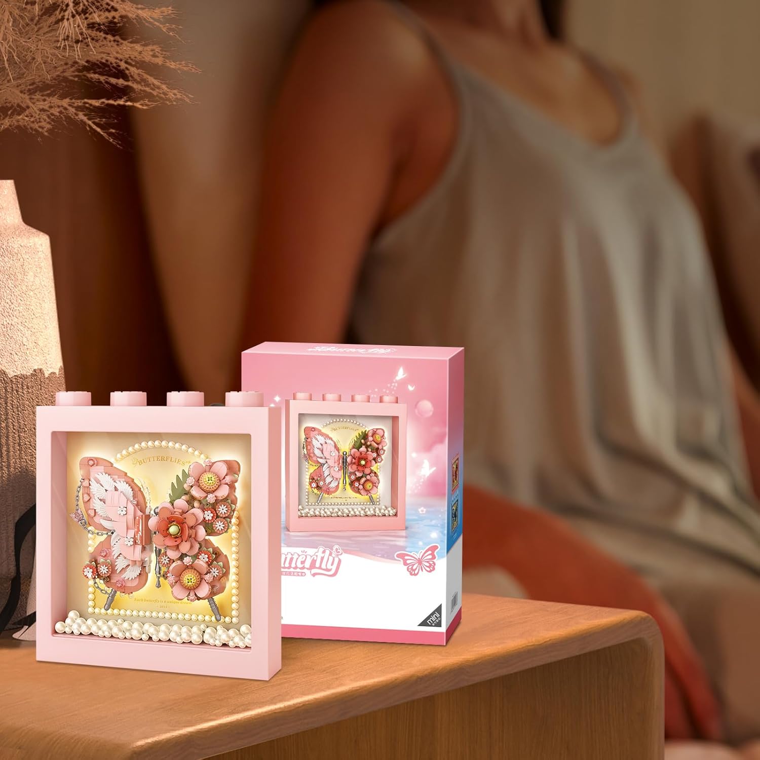 MEIEST Butterfly Picture Frame Building Blocks Set,Creative Flowers Building Set with Exquisite Frame,Fantasy Building Bricks Toys,Home Decor (Pink)