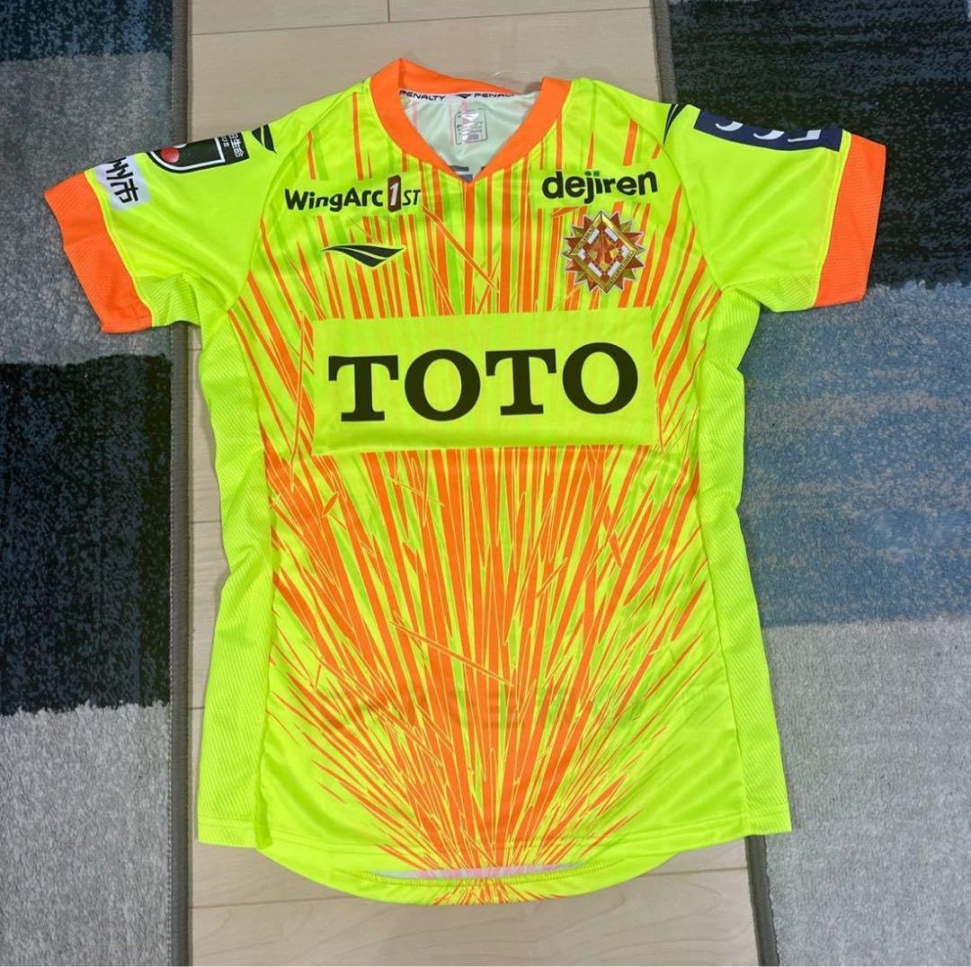 ギラヴァンツ北九州　サイン入りユニフォーム ギラヴァンツ北九州 サイン入りユニフォーム 18番 - メルカリ