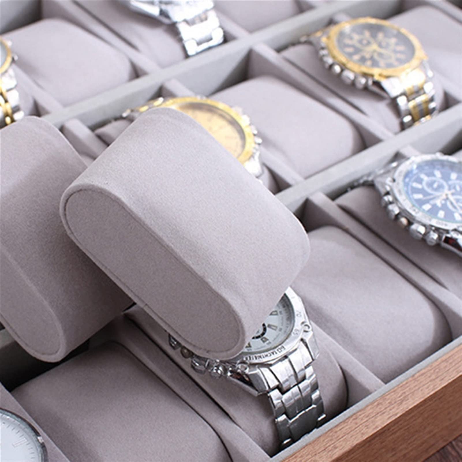 HORLOGE MET 3 BIJPASSENDE ARMBANDJES - Roberts USA Shop
