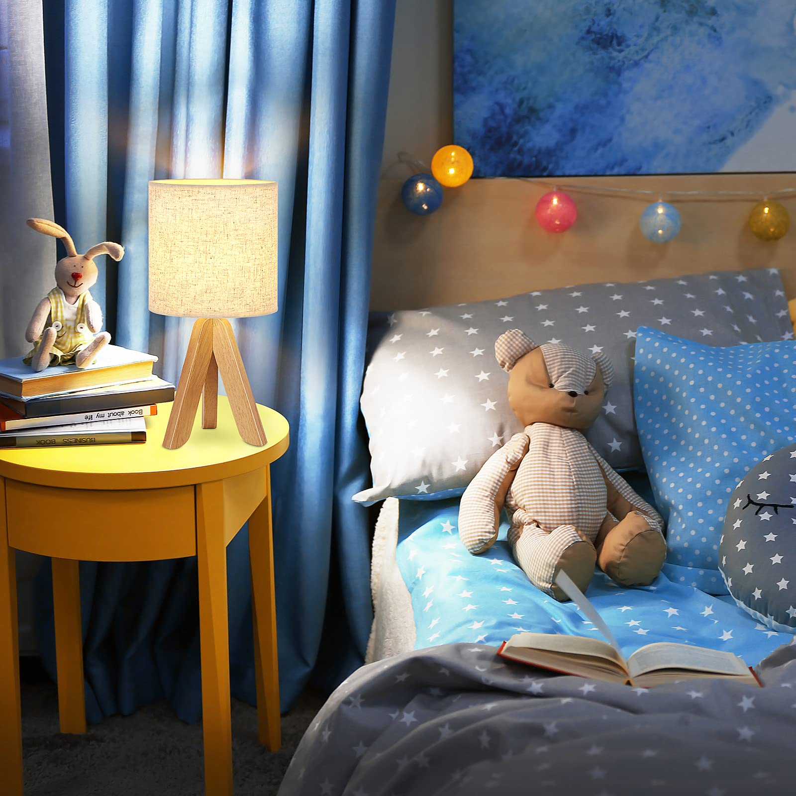 BTY Lámpara de mesa pequeña para niños, bonita lámpara de escritorio para mesita de noche, lámpara de noche con pantalla de tela para habitación de los niños, sala de estudio, dormitorio, oficina en