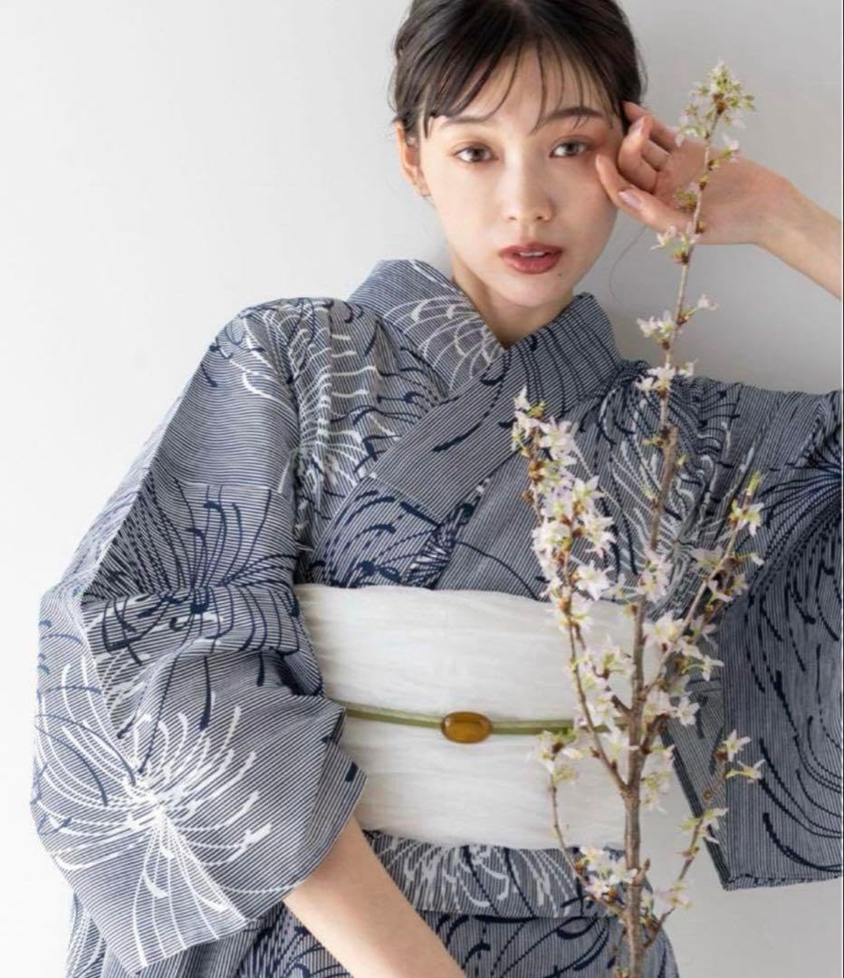 ゆかた館グレース 浴衣 腰紐2本 帯飾り 下駄 カバン 5点セット ※帯 ゆかた館グレース 浴衣 腰紐2本 帯飾り 下駄 カバン 5点セット ※帯