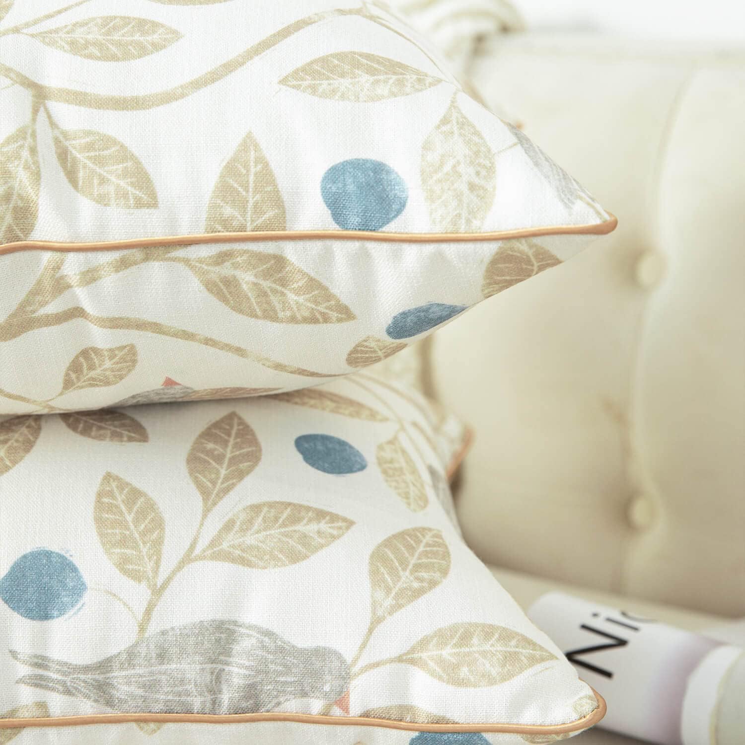 VOGOL Room Darkening Thermal Insulated Window Treatments, 2 Panels Beige Top Rod Pocket Birds and Leaves Printed Drapes, 42 x 45 Inches, Bundle with Set of 2 Matching Throw Pillow Covers