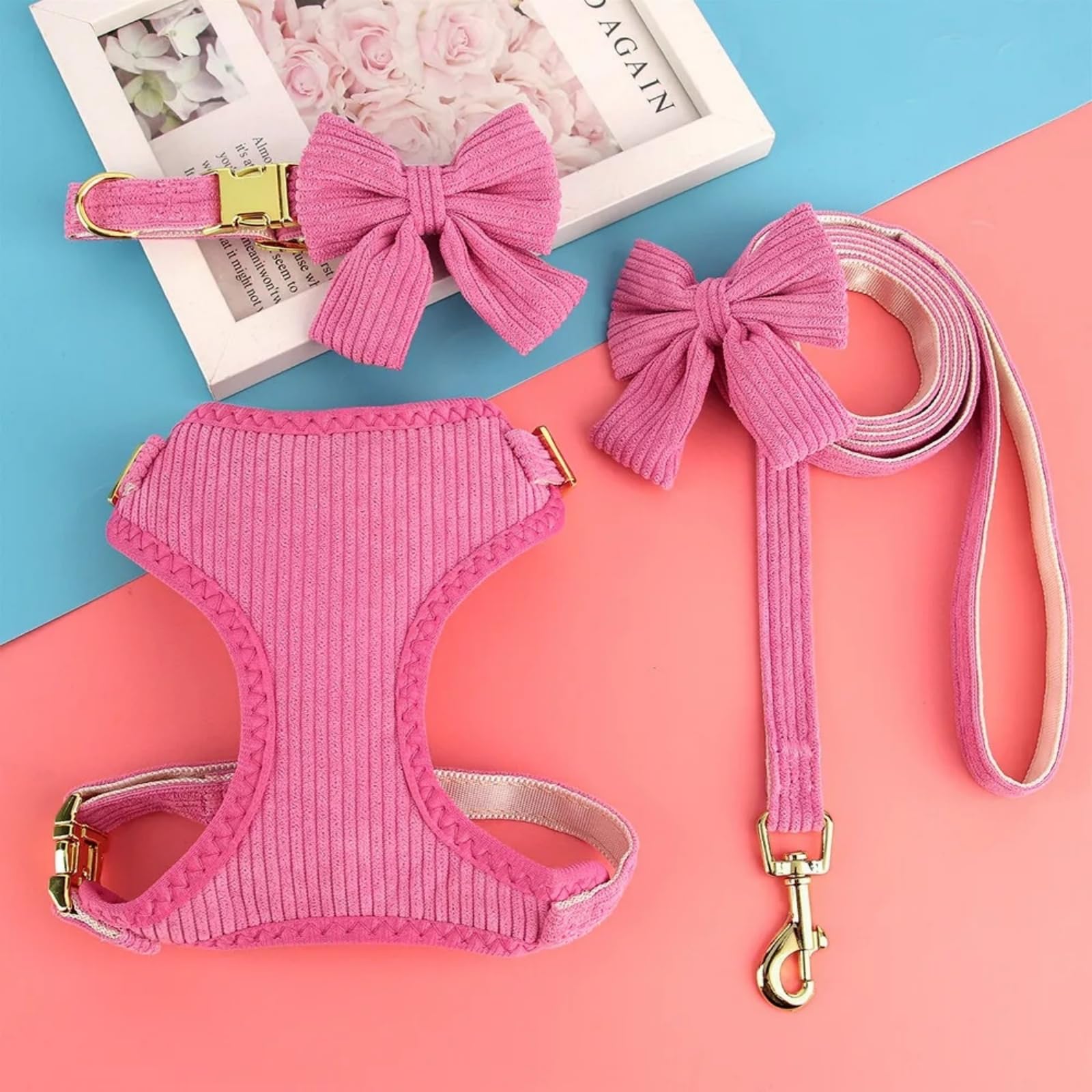 Juego de arnés y correa para perros medianos y pequeños, 3 collares y correas ajustables con pajarita, chaleco acolchado de malla suave transpirable para cachorros y perros pequeños, rosa, M