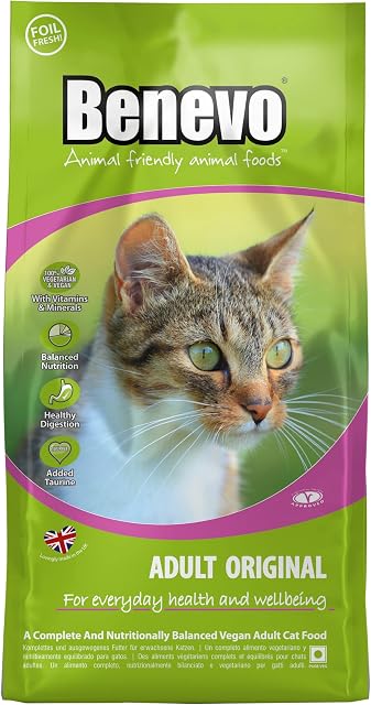 Benevo vegan cat food for adult cats 2kg. Holistic, meat-free, complete, non-gm dry food kibble for your cat. Award winning vegan pet food made in the UK.