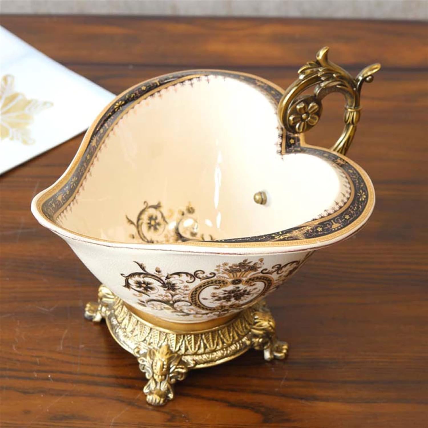 クリエイティブフルーツプレート ホームリビングルームの装飾セラミックフルーツ皿磁器キャンディボウルキッチンダイニングテーブルスナック