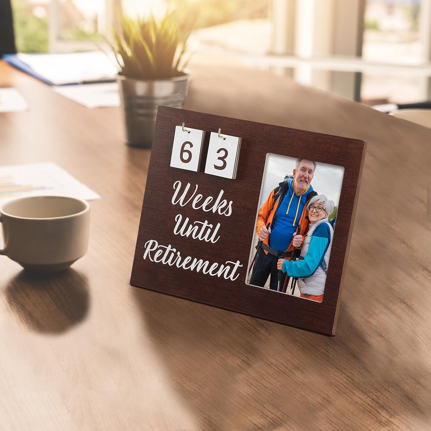 Marsui Retirement Gifts for Women Men Retirement Countdown Picture Frame 8 x 10 Photo Frame Tabletop Appreciation Gifts for Friends Doctor Nurse Teacher Boss