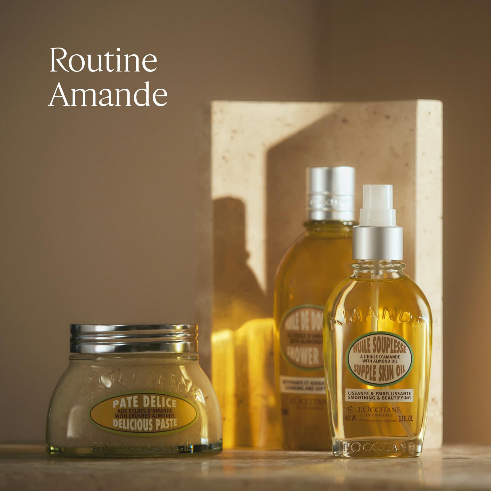 L'OCCITANE - Pâte Délice Gommage Corps Amande - 200 ml - Exfolie et nourrit - Fabriqué en France