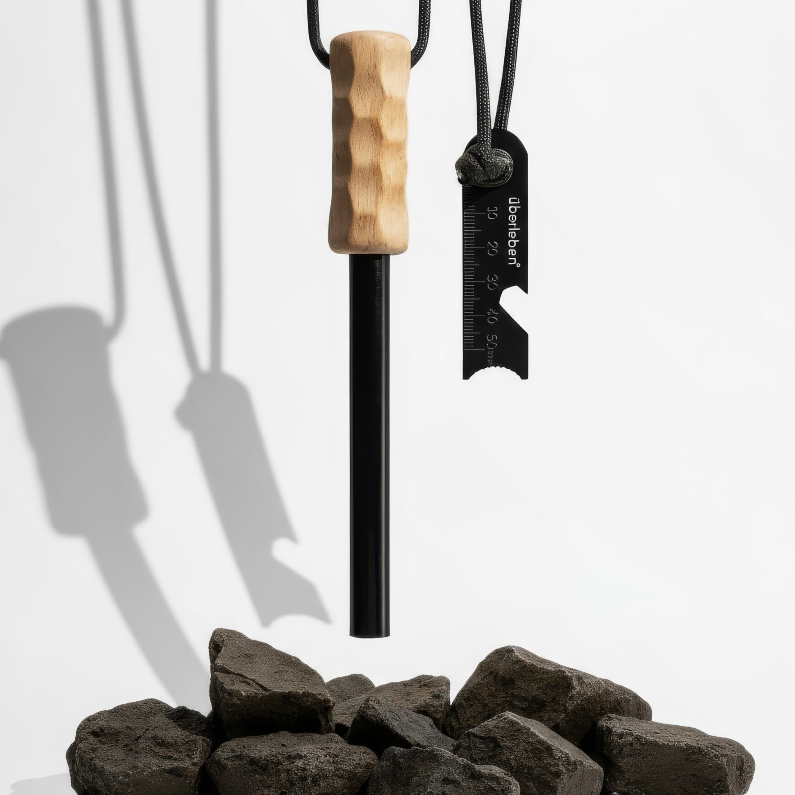 Überleben | Kräftig PRO Ferro Rod Fire Starter Survival Tool – Up to 20,000 Strikes, 1/2" Thick Fire Steel with Hardwood Handle, Multi-Tool Striker & Lanyard – Waterproof Camping Essentials