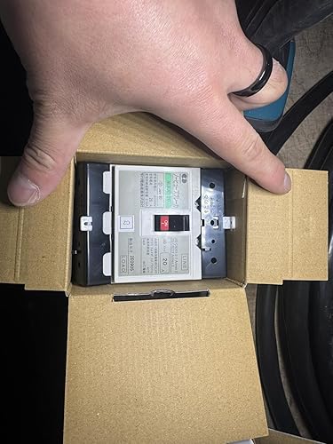 【特価商品】河村電器産業 JIS協約形漏電ブレーカ3P3E30A60AF30mA 25105154_2.jpg
