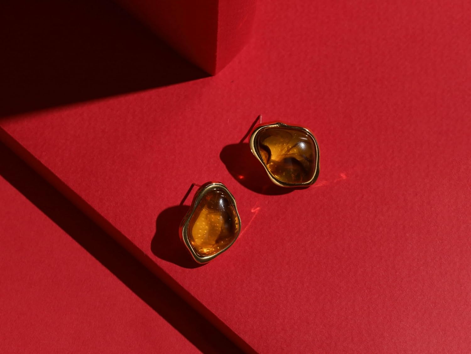 MINACHI Green Faceted Teardrop Stud Earrings for Women, Emerald-Tone Look, Lightweight Vintage-Inspired Studs - Image 7