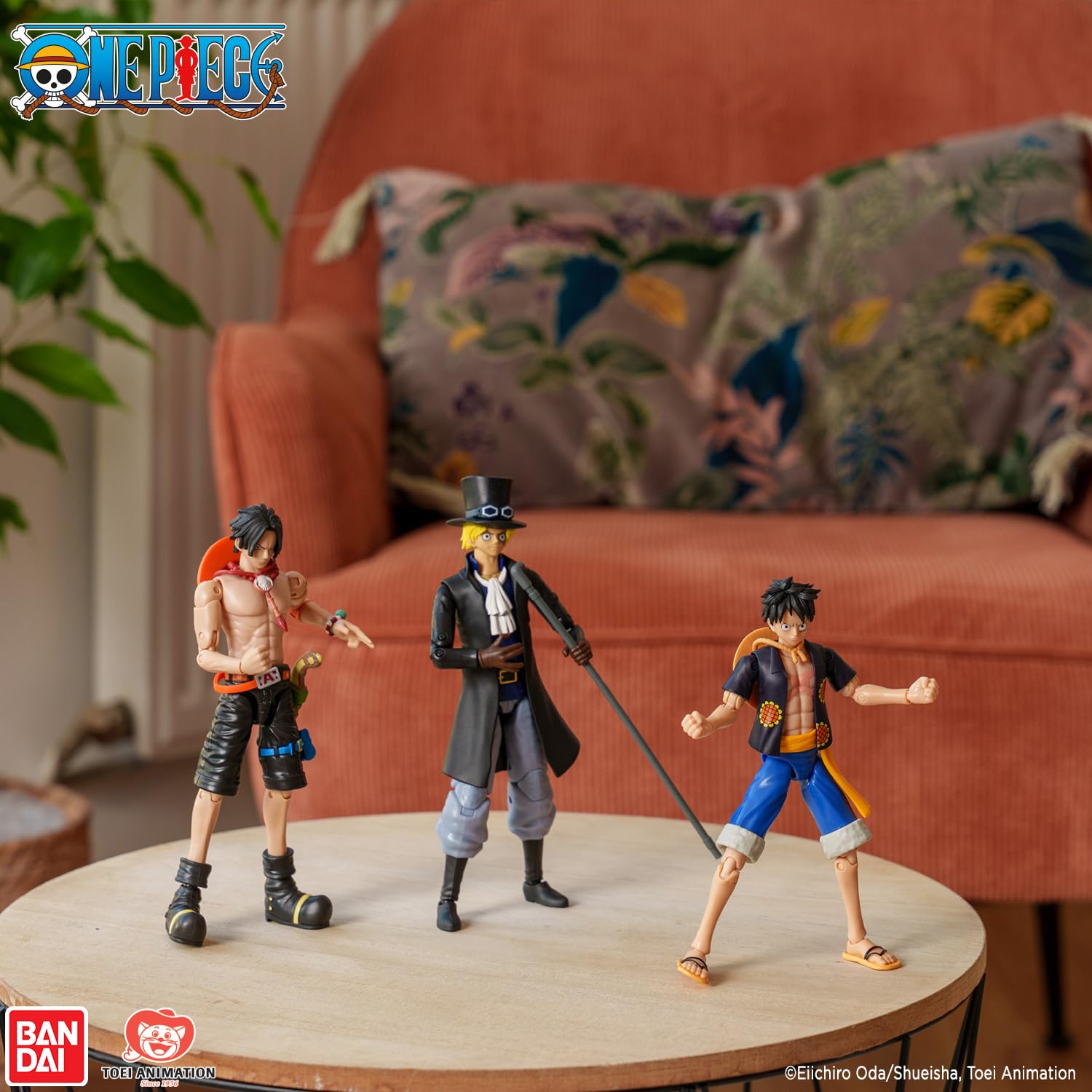 BANDAI – Anime Heroes – One Piece – Anime Heroes Figur 17 cm – Monkey D. Ruffy Dressrosa-Version – Offizielle One Piece Lizenz – Gelenkige Luffy-Figur – Spielzeug für Kinder ab 4 Jahren – 37007