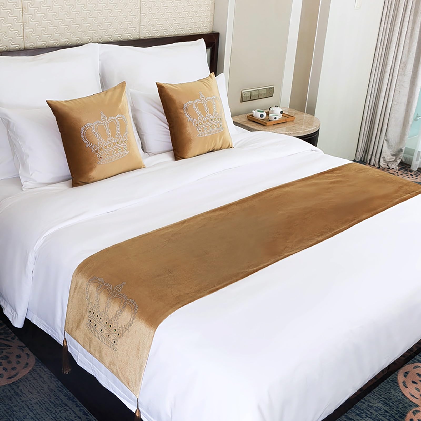 Camino de cama dorado de 45x210 cm para decoración elegante de pie de cama de 150 cm