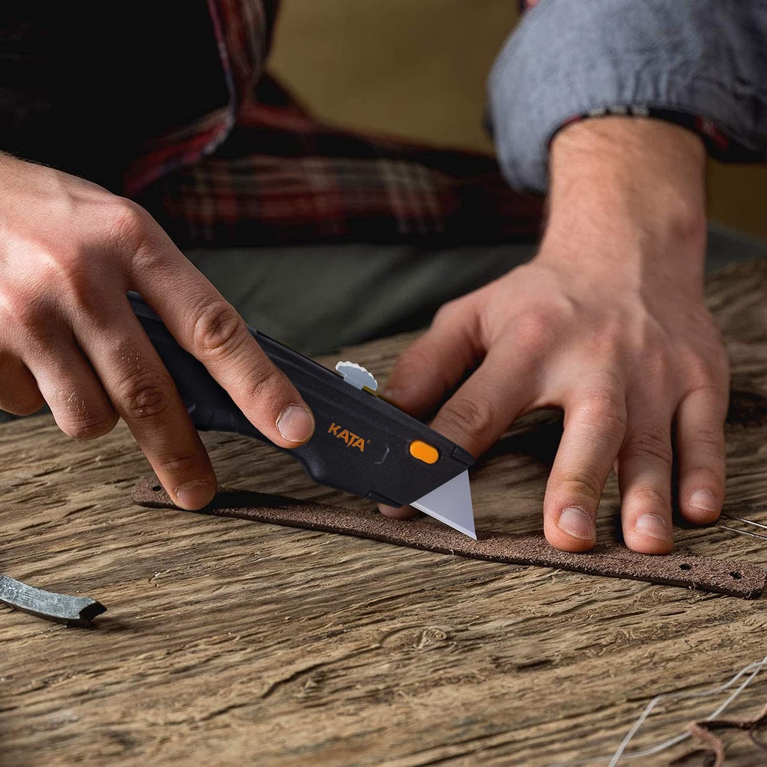 KATA 2-Pack Utility Knife, Heavy Duty Retractable Box Cutter for Cartons, Cardboard and Boxes,Quick Change Blade,10 Extra Blades Included - - 