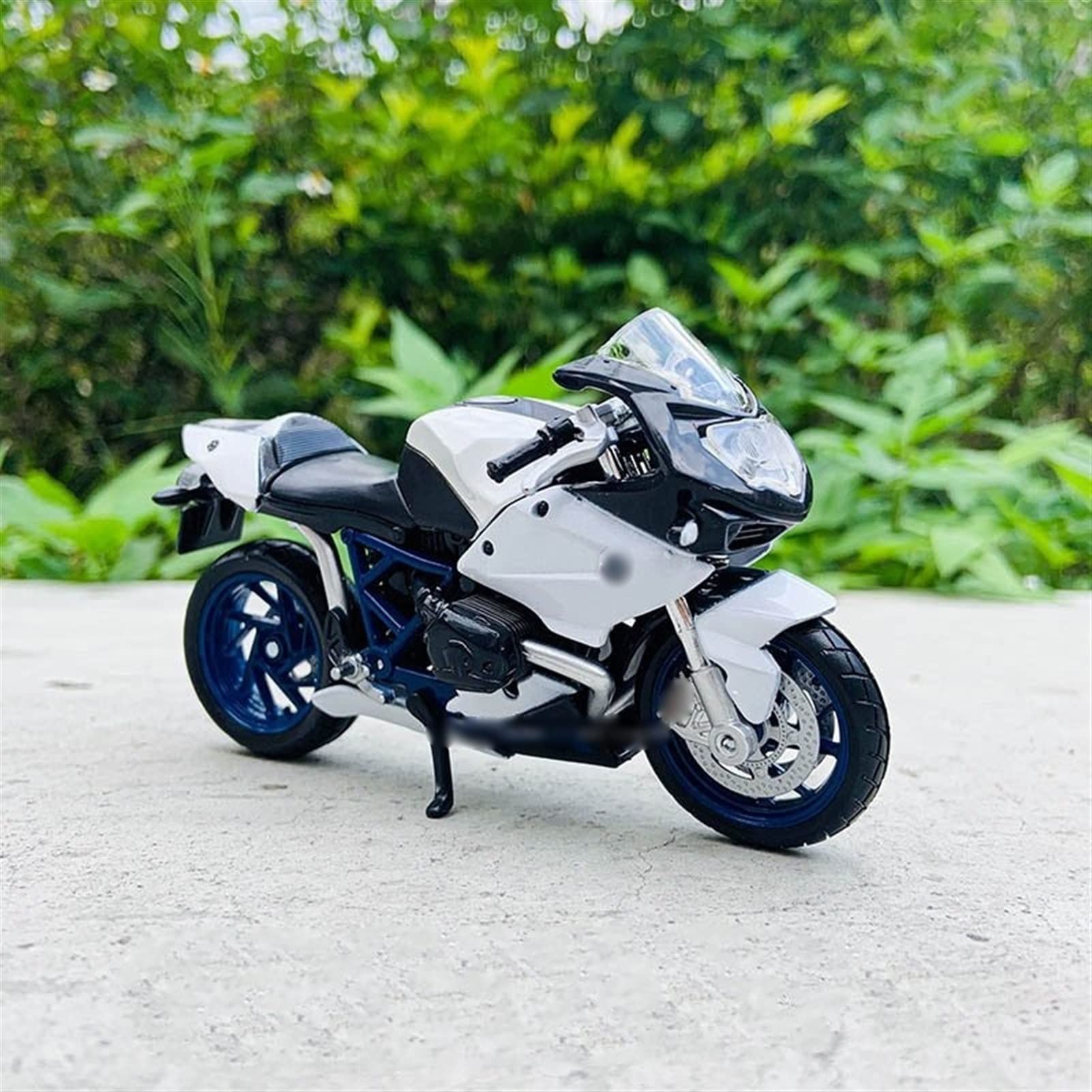 Moto Miniature HP2 Sport 1:18 Réplique Précise en Métal Injecté Haute Finition