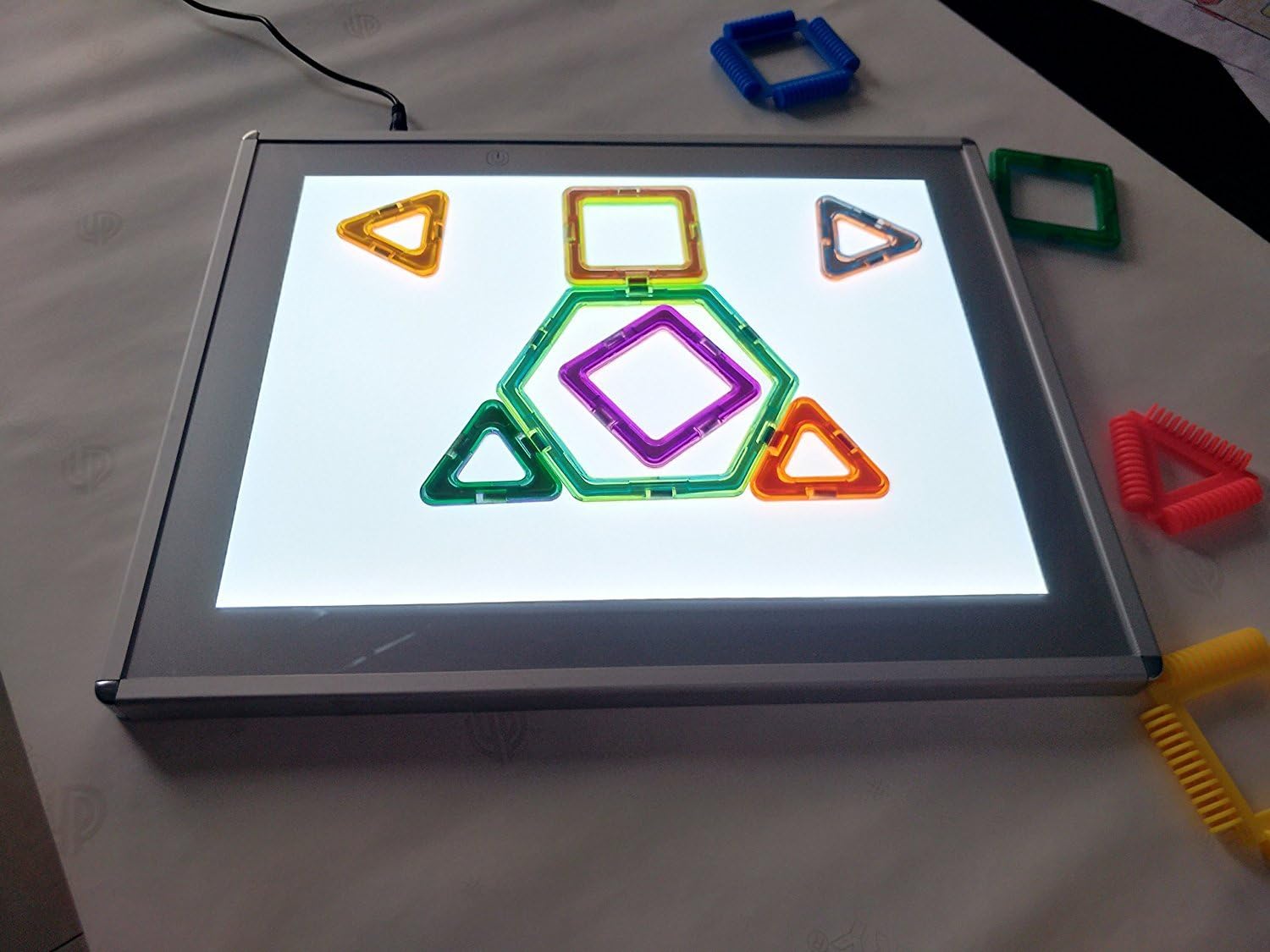 JUNLON A5 Aluminum LED Light Box Pad Great Variety Tracing Board Table for Drawing Artists Stencil Tattoo Artcraft Tracing Animation Extremely Bright Adjustable Brightness in 0.67”Thickness