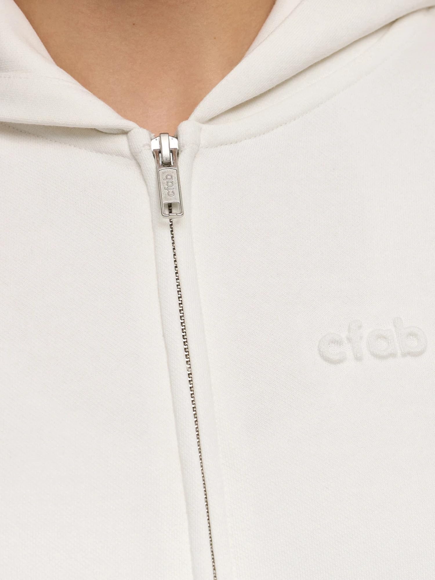 CFab Zip Hoodie Damen, Kapuzenpullover für Damen mit Reißverschluss, Sweatshirt Damen Relaxed Fit mit Kapuze, weicher Pullover Damen mit Taschen, Rippbündchen und geprägtem Logo