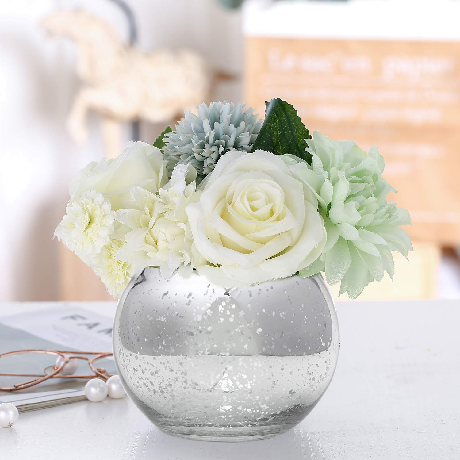 Round Vases Roses Decor For You
