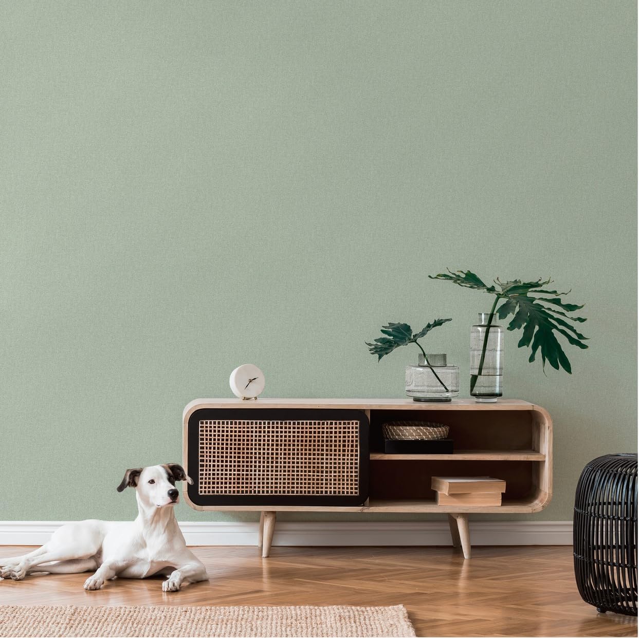 Papier peint intissé uni vert Livingwalls 393536 pour décoration salon
