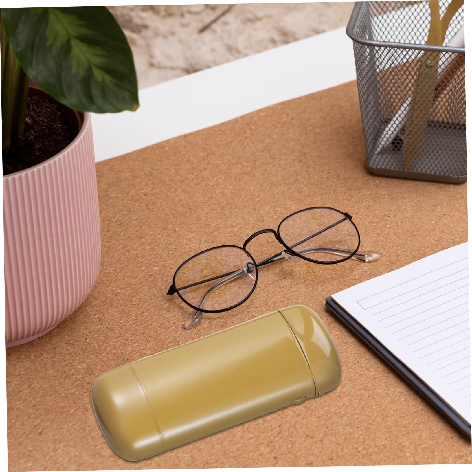 Metalowy Twardy Etui Okulary Przeciwsłoneczne Smukły Odporny Zgniecenia z Bezpiecznym Zamknięciem Bocznym Okulary i Drobne Akcesoria Stylowy Design Kobiet i Mężczyzn