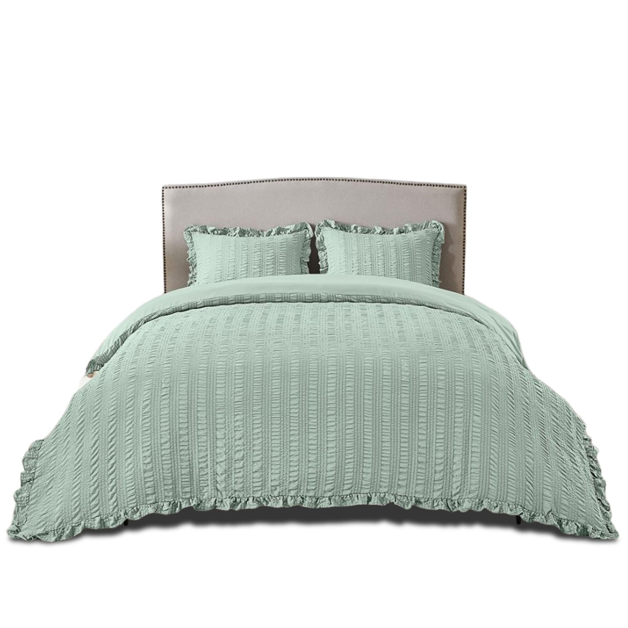 VELVETIO Premium Seersucker Duvet Cover Set & Pillowcases, Supersoft Ruffle Edge Bedding Quilt King Size, Breathable Microfiber Comforter Bedset, Sage Green