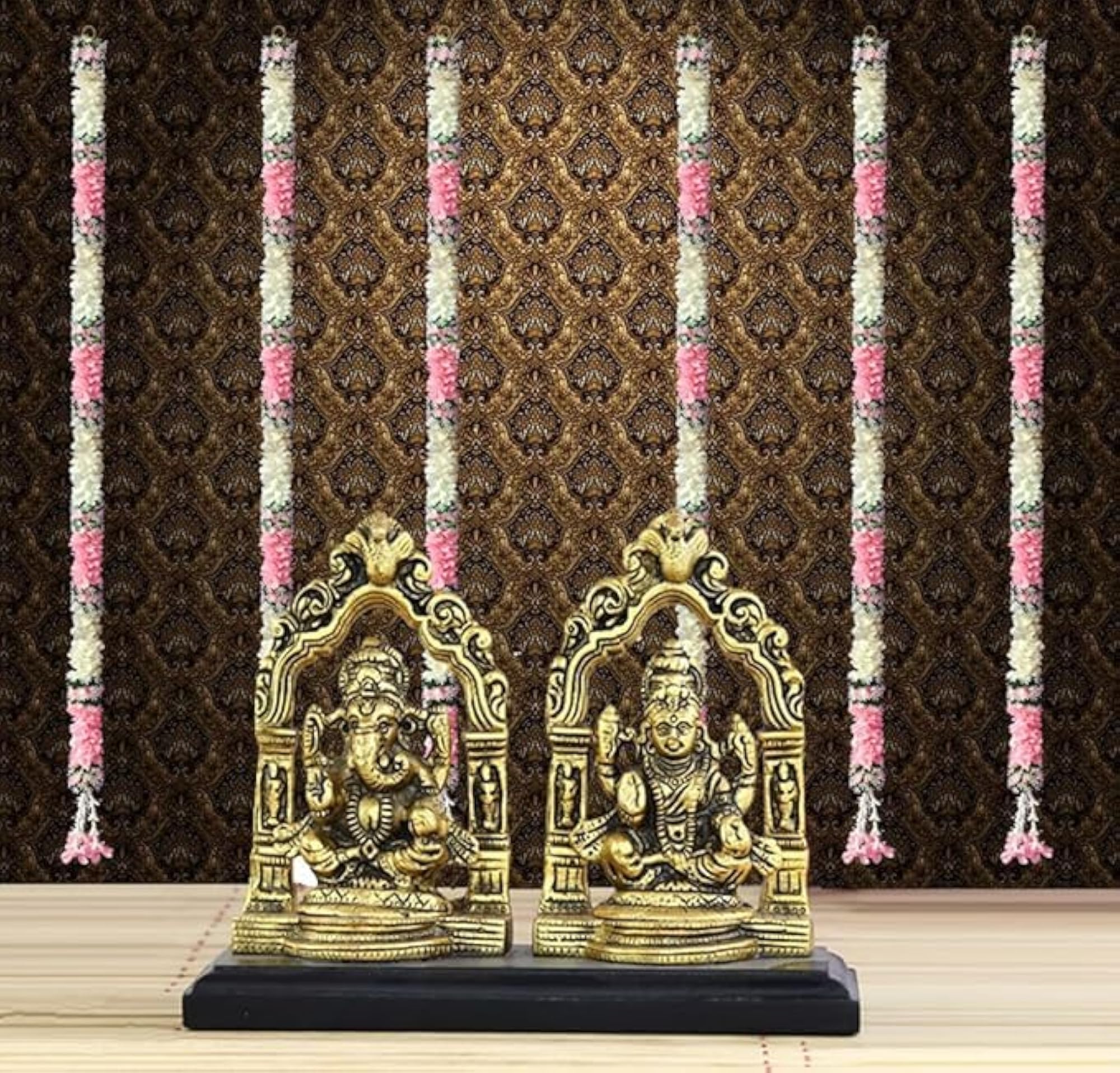 Artificial Gajra Jasmine & Colourful Flower Strings