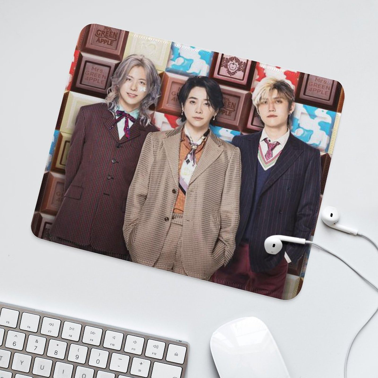 Amazon.co.jp: ミセス・グリーン・アップル (7) マウスパッド 