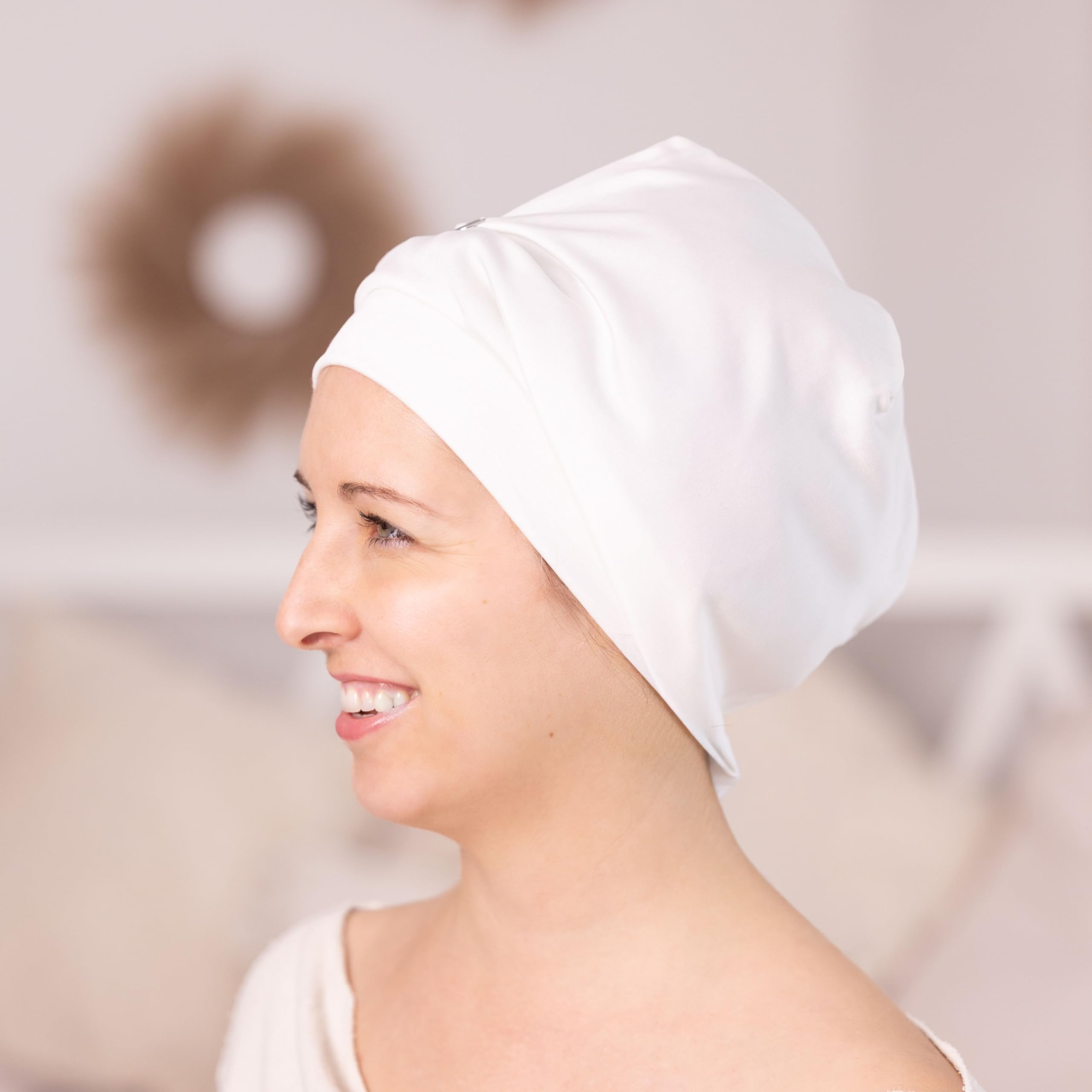 Seiden-Schlafhaube aus Peace Silk - Tierfreundlich, 100% echte Maulbeerseide, ungefärbt, ohne scharfe Chemie, sanft zum Haar, Einheitsgröße